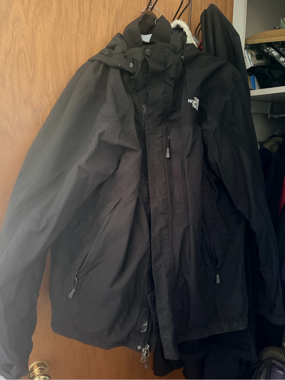 The North Face Men's Black Hooded Raincoat